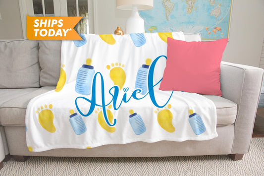 Custom Baby Blanket with Name, Newborn Baby Gift for Him Her - Custamazegifts.com