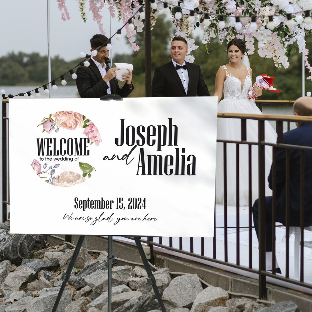 Welcome Wedding Sign with Stand Floral Decor - Custamazegifts.com 