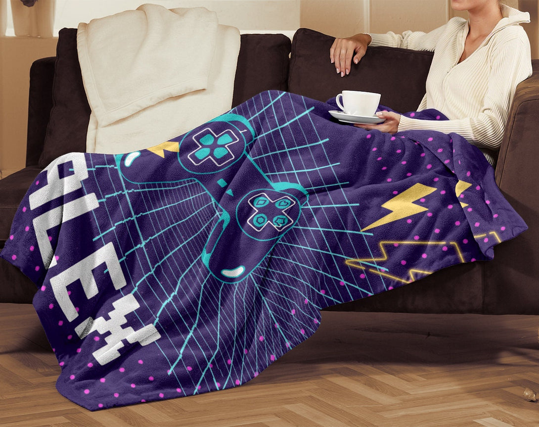 Video Game Blanket, Personalized Gaming Blanket, Game Lover Gifts - Custamazegifts.com 