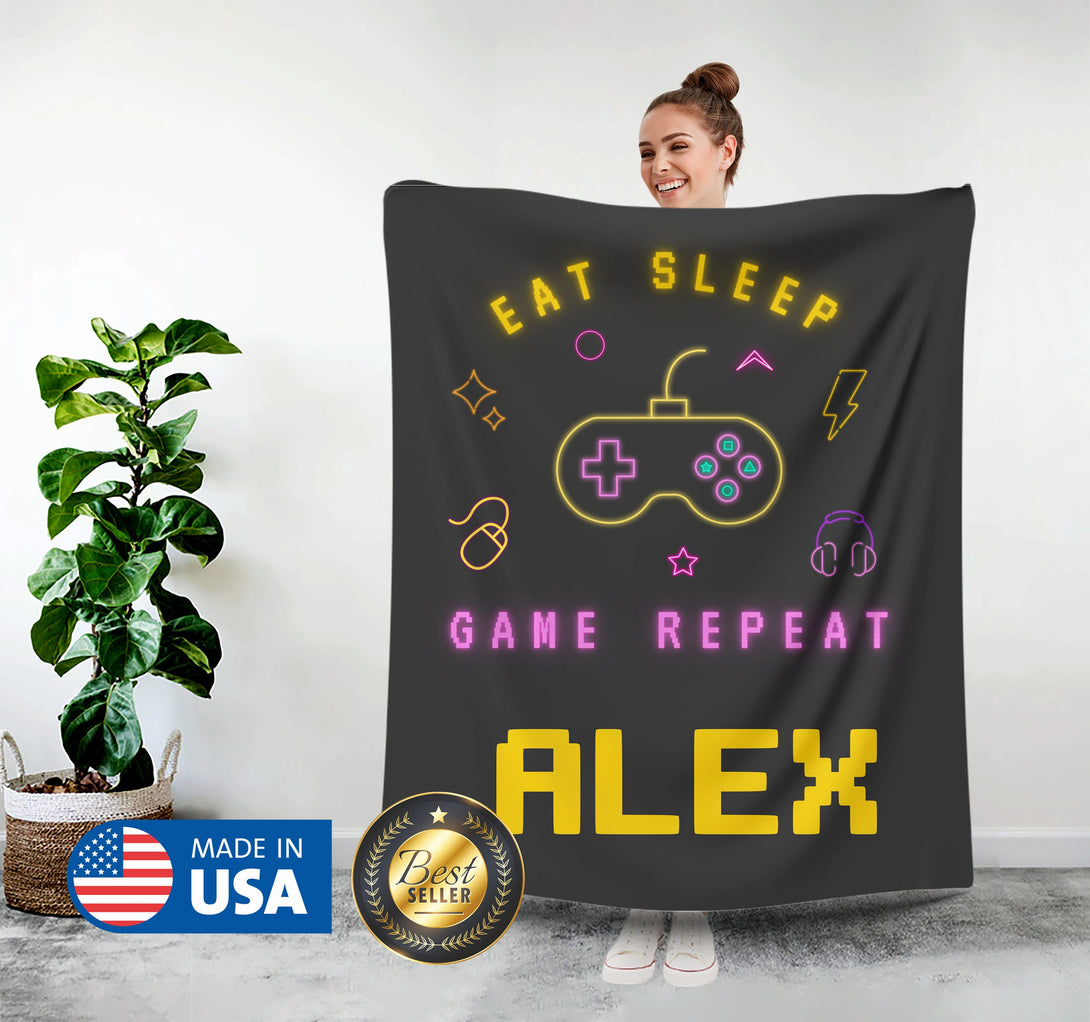 Video Game Blanket, Personalized Gaming Blanket, Game Lover Gifts - Custamazegifts.com 